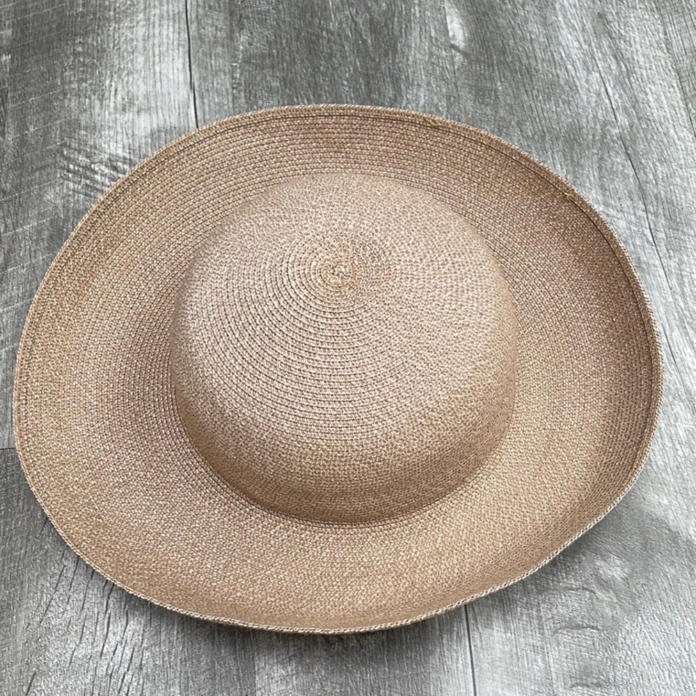 Callanan Paper Hat - Picture 12 of 13